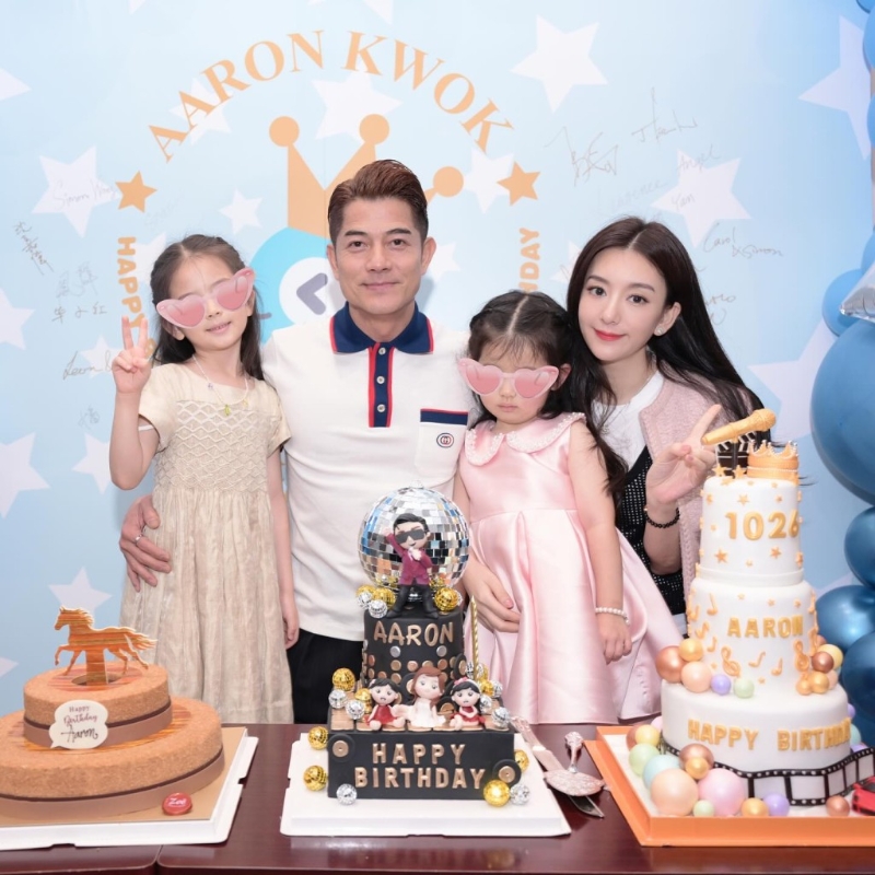 郭富城与小22年太太方媛（Moka）结婚8年。